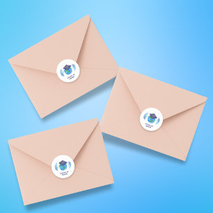 Aquarellwelt mit Graduierungskappe und Federn Runder Aufkleber