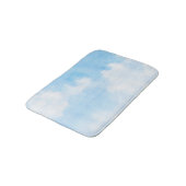 Aquarellwolken und Himmelhintergrund Badematte (Schrägansicht)