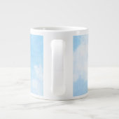 Aquarellwolken und Himmelshintergrund Jumbo-Tasse (Rückseite)