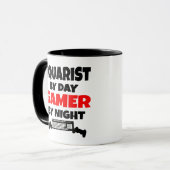 Aquarist by Day Gamer by Night Tasse (Vorderseite Links)