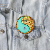 Aquarius & Fire Rooster Button (Beispiel)