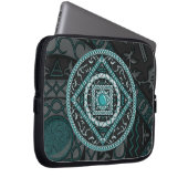 Aquarius Mandala Laptop Case (Vorne Rechts)