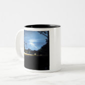 Aquarius-Mond Zweifarbige Tasse (Vorderseite Links)