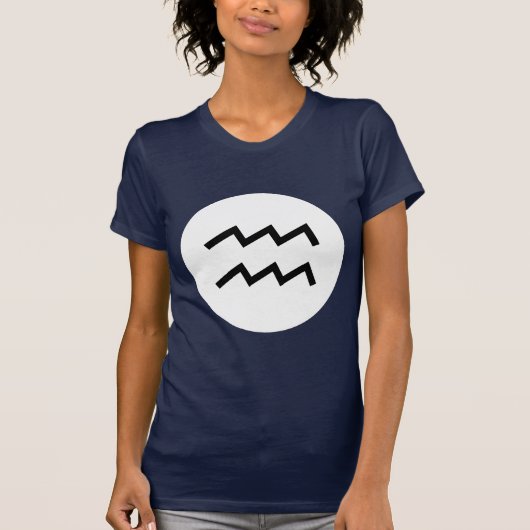 Aquarius-Symbol - Dunkles T-Shirt - Maßgeschneider (Vorderseite)