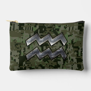 Aquarius Zodiac-Symbol auf grüner digitaler Camouf Zubehörtasche