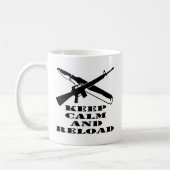 AR-15 M-16 behalten Ruhe und Umladen Kaffeetasse (Links)