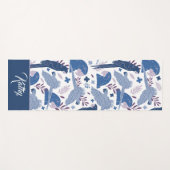 Ara Parrot Blue Tropical Muster Monogram Name Yogamatte (Vorderseite (Horizontal))
