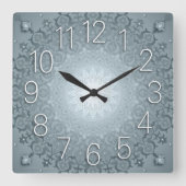 Arabesque Wall Clock grau Quadratische Wanduhr (Vorderseite)
