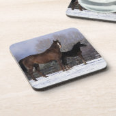 Arabische Stute u. Fohlen im Schnee Getränkeuntersetzer (Linke Seite)