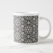 Arabisches Blumenmuster Jumbo-Tasse (Rechts)