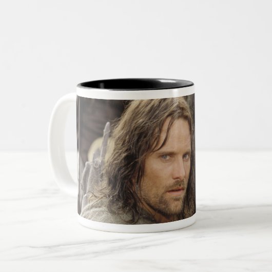 Aragorn mit Pferd Zweifarbige Tasse (Vorderseite Links)