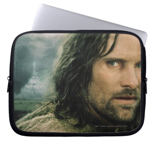 Aragorn Nah nach oben Laptopschutzhülle (Vorderseite)
