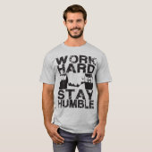 Arbeit hart Bleibe Humble - Dumbell T-Shirt (Vorne ganz)