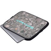 Arbeit ist ein Strand. Laptopschutzhülle (Vorne Knopf)