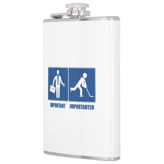 Arbeit ist wichtig, Hockey ist wichtig Flachmann (Links)