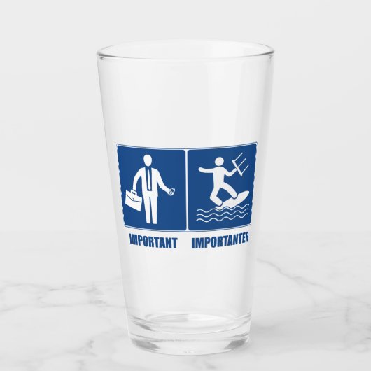 Arbeit ist wichtig, Kitesurfen ist wichtig Glas (Vorderseite)