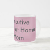 Arbeiten an der Tasse der Zuhause-Mama (VorderseiteRechts)