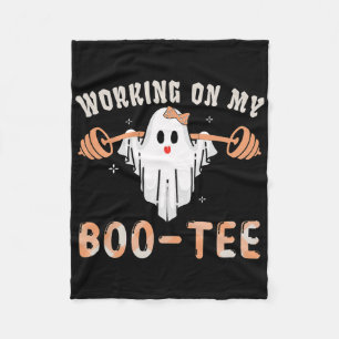 Arbeiten an meinem Bootee Ghost Boo Gym Spooky Fun Fleecedecke