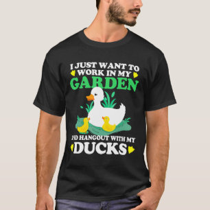 Arbeiten In Meinem Garten Und Abhängen Mit Meiner  T-Shirt