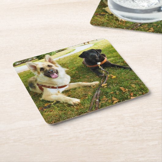 Arbeitende Mädchen Rechteckiger Pappuntersetzer (angewinkelt)