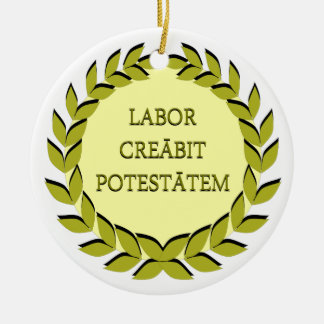 ARBEITSCREĀBIT POTESTĀTEM KERAMIKORNAMENT