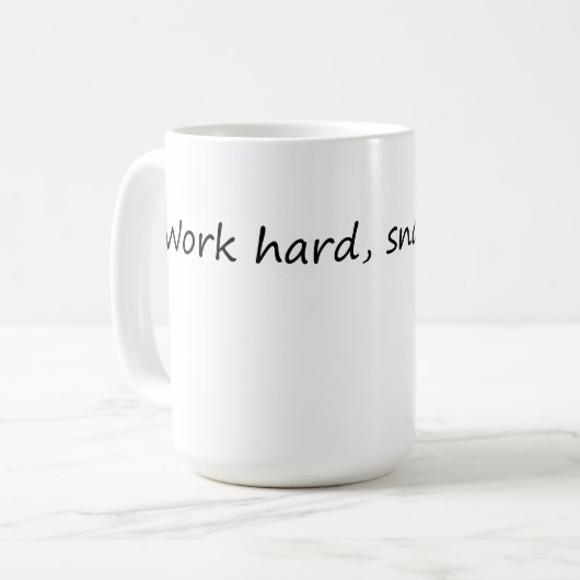 Arbeitsharter Snack oft - Motivation Kaffeetasse (Vorderseite Links)