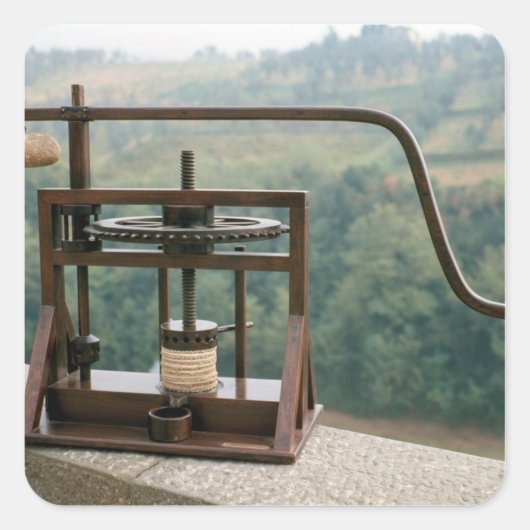 Arbeitsmodell einer Olivenpresse Quadratischer Aufkleber (Vorderseite)