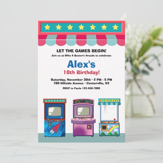 Arcade Room Geburtstagsparty Einladung (Stehend Vorderseite)