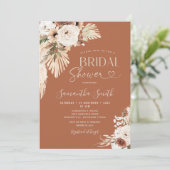 Arch Boho Pampas Grass Floral Brautparty Einladung (Stehend Vorderseite)