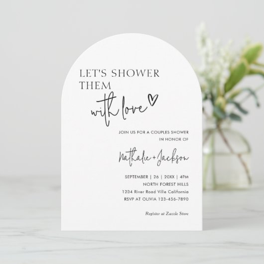Arch Couple lassen Sie sie mit Liebe Bridal dusche Einladung (Stehend Vorderseite)