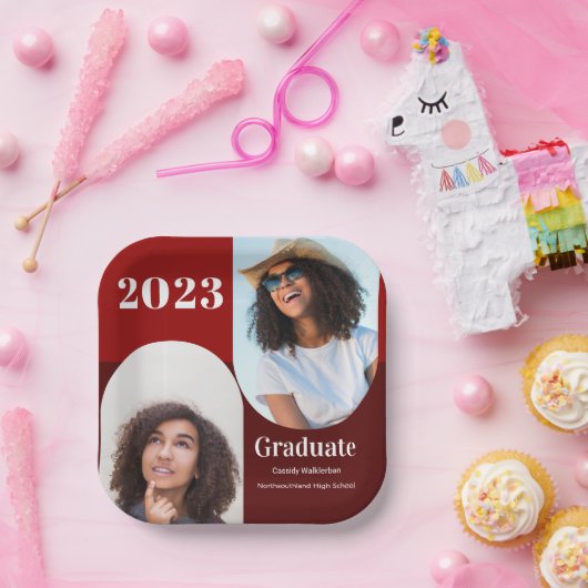 Arch Red Burgundy Zwei-Foto-Abschluss Pappteller (Party)