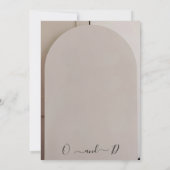 Arch Shaped Neutral Luxe Wedding Einladung (Rückseite)