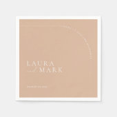 Arched Modern Minimalistisch Cheers Script Wedding Serviette (Vorderseite)