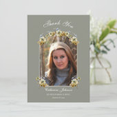 Arched Sage Green Floral Graduation Dankeskarte (Stehend Vorderseite)