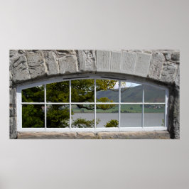 Arched Window mit Blick auf einen Loch Poster