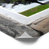 Arched Window mit View of Scottish Castle Poster (Ecke)