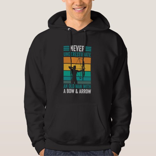 Archery Funny Archer Alter Mann mit Bow & Arrow Hoodie (Vorderseite)