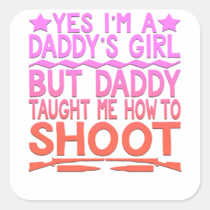 ARCHERY FUNNY T-SHIRT - Daddy's Girl Quadratischer Aufkleber