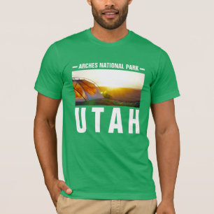 ARCHES NATIONAL PARK UTAH CAMPING GRAFIK MENS T-Shirt