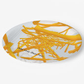 Architektonischer Raum mit leuchtender geometrisch Pappteller (Schrägansicht)