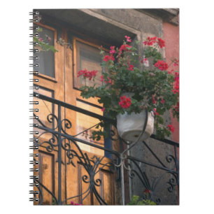 Architektur auf den Straßen von San Miguel de Notizblock