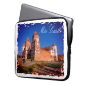 Architektur der Burg Belarus Mir Laptop-Sieb Laptopschutzhülle (Vorderseite Links)