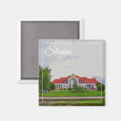 Architektur des belarussischen Bahnhofs Magnet (Vorderseite/Rückseite)