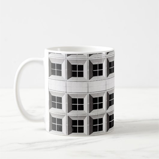 ARCHITEKTURELLE FOTOGRAFIE DES WEISSEN GEBÄUDE KAFFEETASSE (Links)