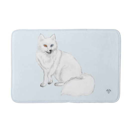 Arctic Fox Hand-Drawn Digital Art on Icy Blue Badematte (Vorderseite)