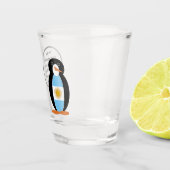 Argentinische Flagge als Gesprächspartnerin mit Pe Schnapsglas (Rechts)