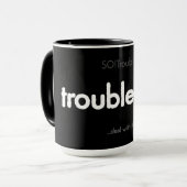 Ärger-Typ! - Klassischer Weiß-auf-Schwarz-Becher Tasse (Vorderseite Links)