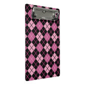Argyle-Muster in Schwarz und Rosa Mini Klemmbrett (Schrägansicht)