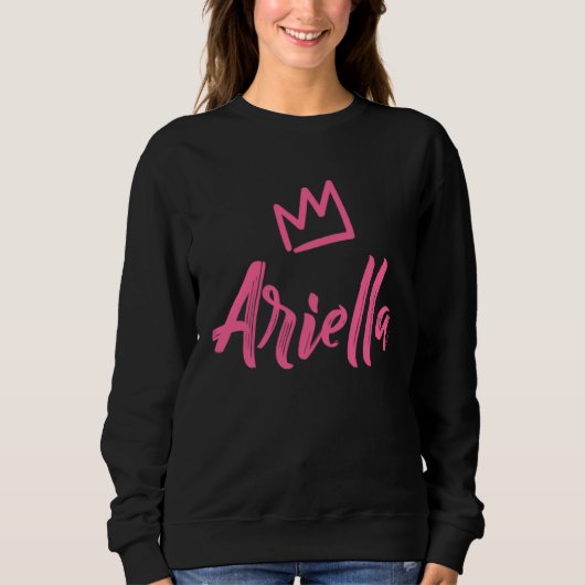 Ariella the Queen Pink Crown for Women Called Arie Sweatshirt (Vorderseite)