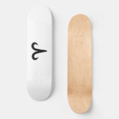 Aries Black Skateboard (Vorderseite)